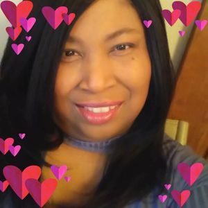 Meet your Posher, Monique